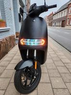 Elektrische scooters klasse a uit 2022., Fietsen en Brommers, Ophalen of Verzenden, Zo goed als nieuw