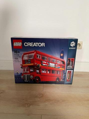 LEGO London Bus