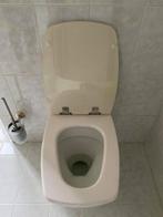 Hangtoilet merk Selles, Ophalen