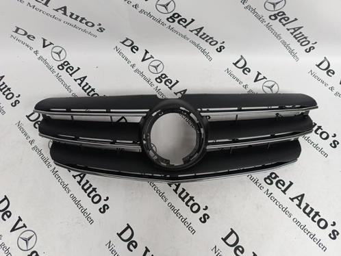 Grille van een Mercedes Vito, Auto-onderdelen, Carrosserie, Mercedes-Benz, Gebruikt, 3 maanden garantie, Ophalen of Verzenden