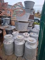 Teilen, bakken, kuipen, emmers, melkkruik als bloembak, Ophalen