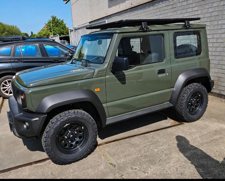 Suzuki Jimny (2023 - 23600km) - 5j GARANTIE, Auto's, Suzuki, Particulier, Jimny, Trekhaak, Benzine, Ophalen