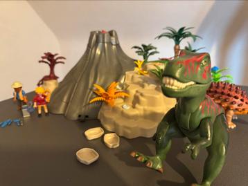 Playmobil 5230 T-Rex eiland met vulkaan  beschikbaar voor biedingen