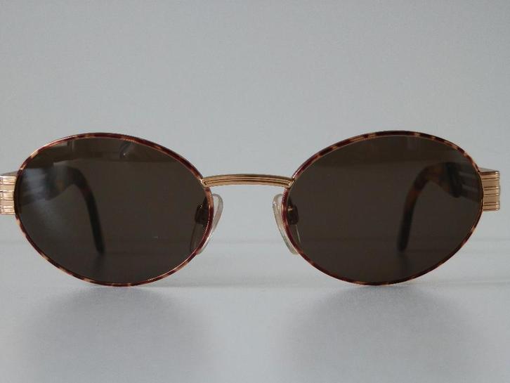 Sergio Tacchini zonnebril. Unisex. Vintage., Handtassen en Accessoires, Zonnebrillen en Brillen | Dames, Zo goed als nieuw, Zonnebril