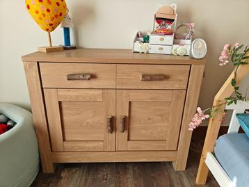 Commode + kledingkast babykamer  beschikbaar voor biedingen