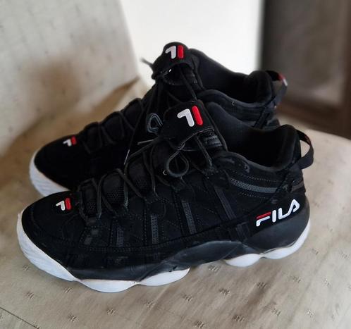 Sneakers👍Tres Cool👍Fila model " Spagetti"👍t:42,5👍, Vêtements | Hommes, Chaussures, Comme neuf, Chaussures de sport, Noir, Enlèvement