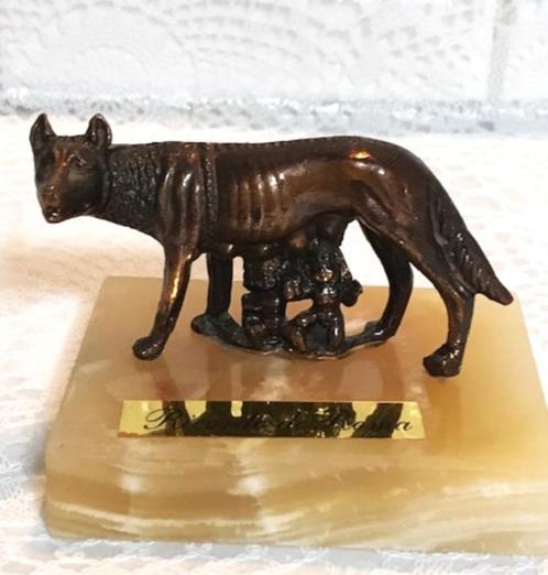 Sculpture de la louve Romulus & Remus Ricardo Di Roma bronze, Antiquités & Art, Art | Sculptures & Bois, Enlèvement ou Envoi