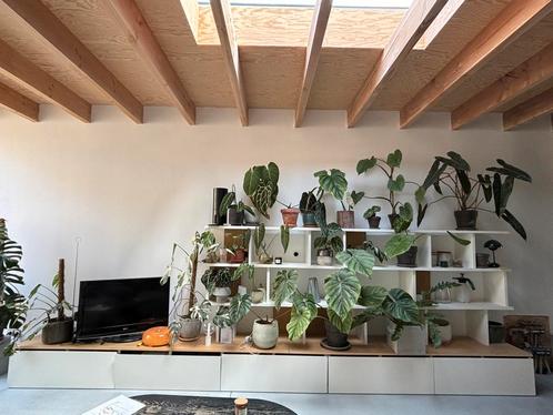 Groot scandinavisch tvmeubel 470cm, Huis en Inrichting, Kasten |Televisiemeubels, Gebruikt, 100 tot 150 cm, 200 cm of meer, 25 tot 50 cm