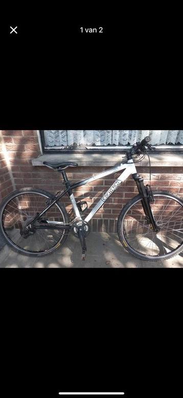 Fiets  beschikbaar voor biedingen
