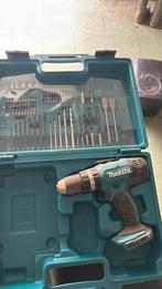 Makita boormachine met accessoires, Doe-het-zelf en Bouw, Ophalen