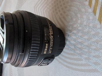 Nikkor 50mm 1/4 beschikbaar voor biedingen