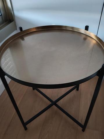 2x Ronde bijzettafels zwart goud beschikbaar voor biedingen