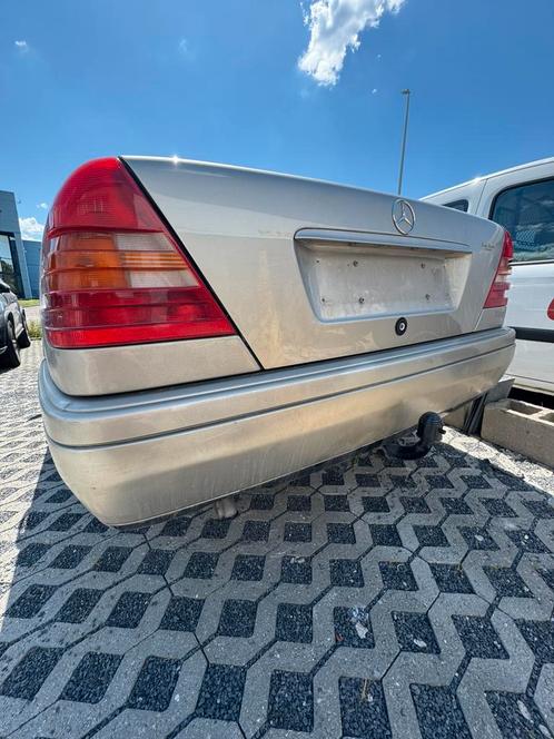 Mercedes C220 D Oldtimer zonnedak, Auto's, Mercedes-Benz, Particulier, C-Klasse, Open dak, Diesel, Berline, Handgeschakeld, Ophalen