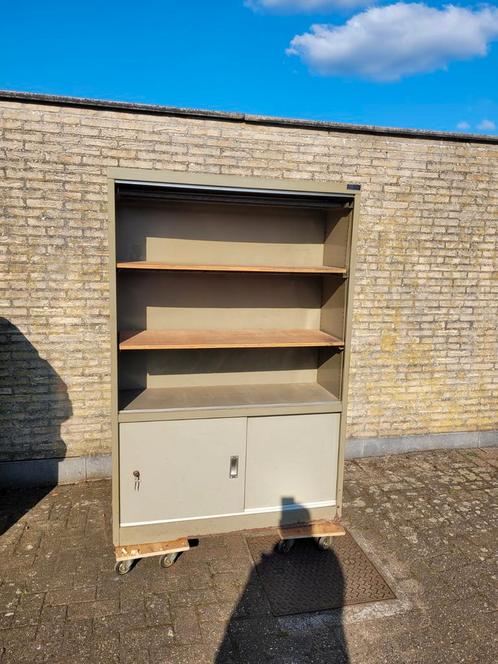 Metalen opbergkast 40x120x180 in uitverkoop!, Huis en Inrichting, Kasten | Roldeurkasten en Archiefkasten, Gebruikt, Ophalen