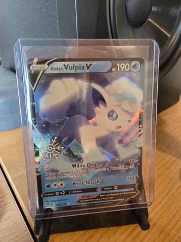 Alolan Vulpix V 033/195 beschikbaar voor biedingen
