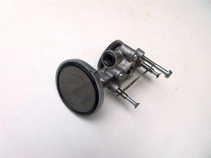 Kawasaki GPX600 oliepomp GPZ600 olie pomp Z750 Z650 GT550, Motoren, Onderdelen | Kawasaki, Gebruikt, Ophalen of Verzenden