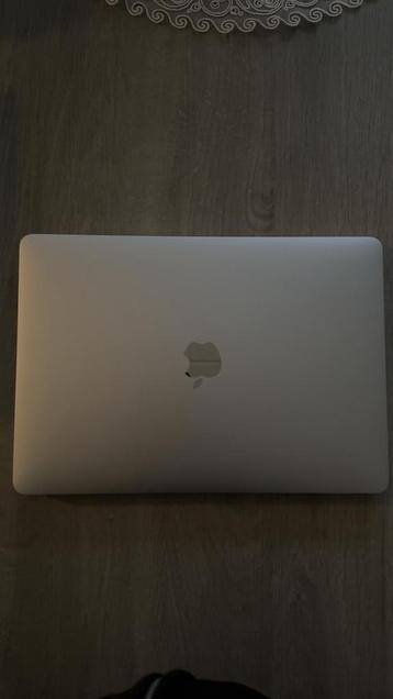 Macbook Pro 13 inch 2022 M2, Enlèvement ou Envoi, 13 pouces, Comme neuf, Azerty