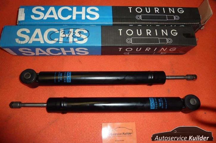 Schokdempers VW Passat /Santana 1973-1983 Nieuw,, Auto-onderdelen, Ophanging en Onderstel, Volkswagen, Nieuw, Ophalen of Verzenden