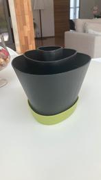 Porte ustensiles Tupperware, Utilisé