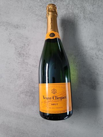 Veuve Clicquot Champagne 750 ml beschikbaar voor biedingen