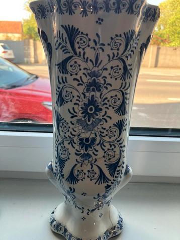 Vase couvert delft 1890-1900 beschikbaar voor biedingen