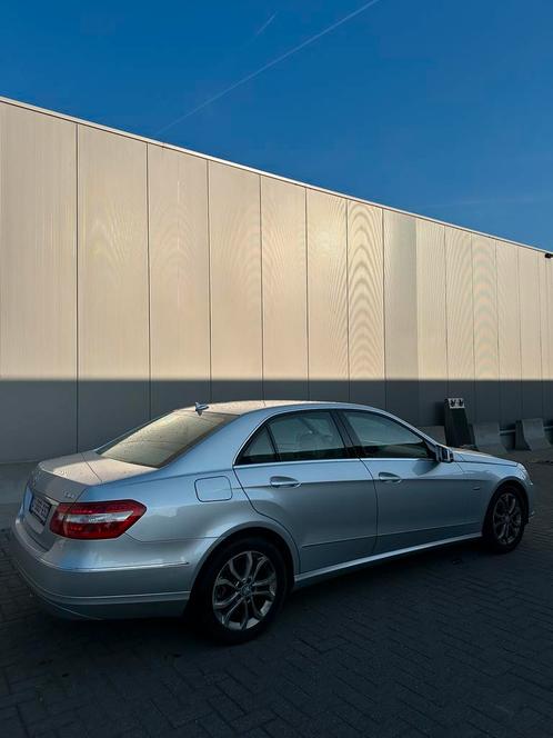 Mercedes e220, Auto's, Mercedes-Benz, Particulier, E-Klasse, ABS, Airbags, Airconditioning, Climate control, Cruise Control, Elektrische buitenspiegels