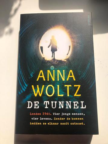 Boek “De Tunnel” Anna Woltz, Nederlands, niet gelezen beschikbaar voor biedingen