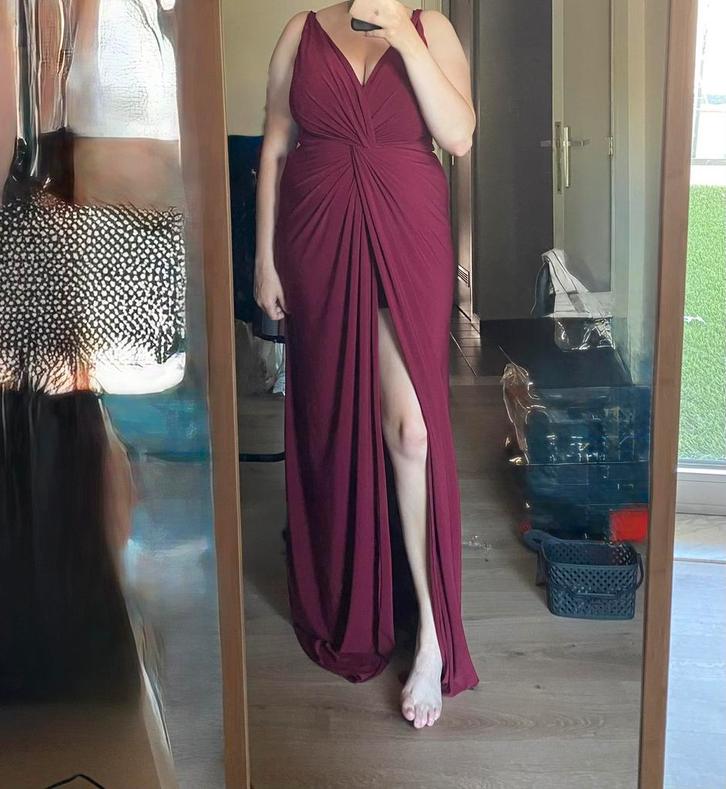 Avond jurk, Kleding | Dames, Jurken, Zo goed als nieuw, Maat 38/40 (M), Rood, Onder de knie, Verzenden