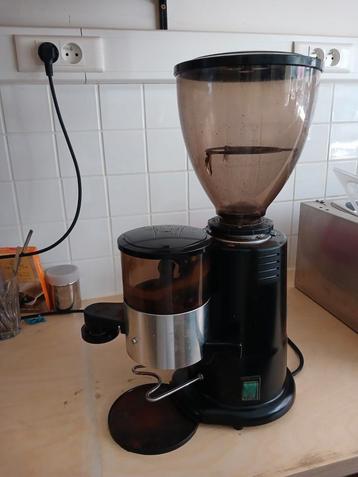 Professionele koffiemolen  beschikbaar voor biedingen