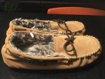 Nieuwe heren nubuck pantoffels   beschikbaar voor biedingen
