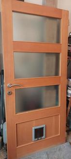 2 portes complètes 1 de 93cm avec chatière et 1 de 83cm, Enlèvement, Utilisé, Vitre comprise, Autres types