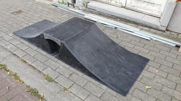 Ramp/springplank voor skateboarden, fietsen, skaten beschikbaar voor biedingen
