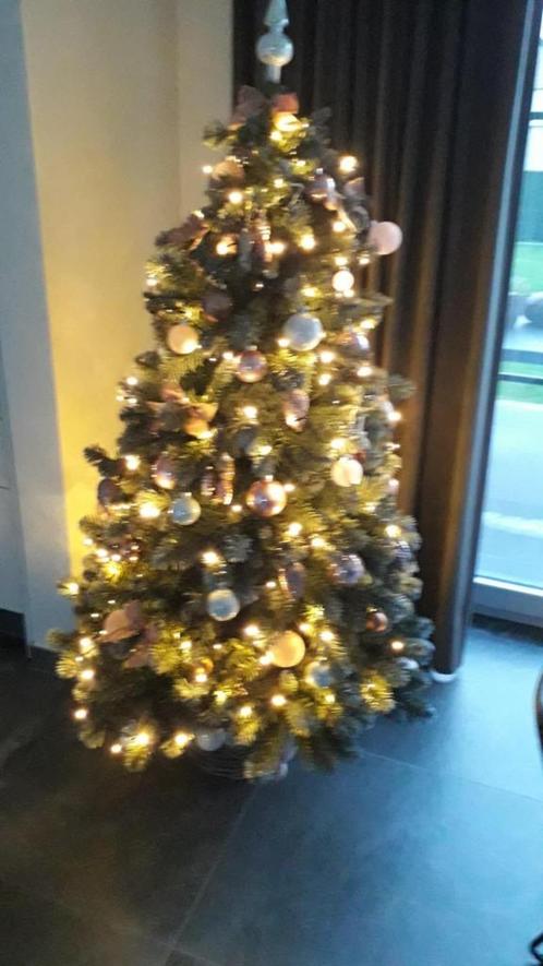 Kerstboom met Versiering, Diversen, Kerst, Zo goed als nieuw, Ophalen