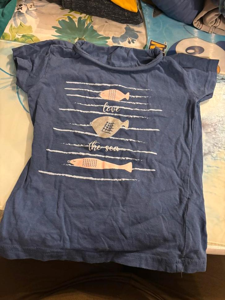 Een Kinder t-yurt maat 110-116 jongens, Kleding | Dames, T-shirts, Zo goed als nieuw, Blauw, Korte mouw, Ophalen of Verzenden