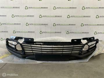 Voorbumper Renault Captur 1 NIEUW ORIGINEEL 620842933R beschikbaar voor biedingen