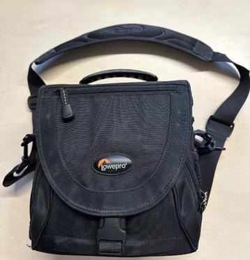 Lowepro Nova 2 AW