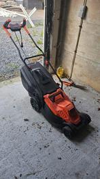 black & decker Grasmachine electrisch 1800w 42cm, Ophalen, Zo goed als nieuw