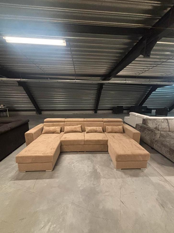 MMCHOME - U Bank - Nico LAATSTE STUK, Huis en Inrichting, Zetels | Zetels, Nieuw, Hoekbank, Vierpersoons of meer, 300 cm of meer