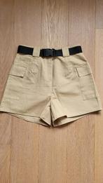 Short Missguided, maat 34 (XS), Kleding | Dames, Broeken en Pantalons, Nieuw, Beige, Maat 34 (XS) of kleiner, Kort