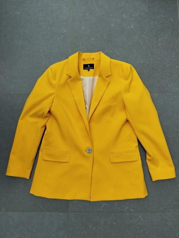 Splinternieuw damesvestje.   (Annelien Coorevits), Kleding | Dames, Jassen | Zomer, Nieuw, Maat 42/44 (L), Geel, Ophalen of Verzenden