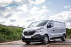 Renault Trafic 1.6 DCi / 3 PLAATSEN / LICHTE VRACHT / CAMERA, Auto's, Voorwielaandrijving, Stof, 4 cilinders, Renault