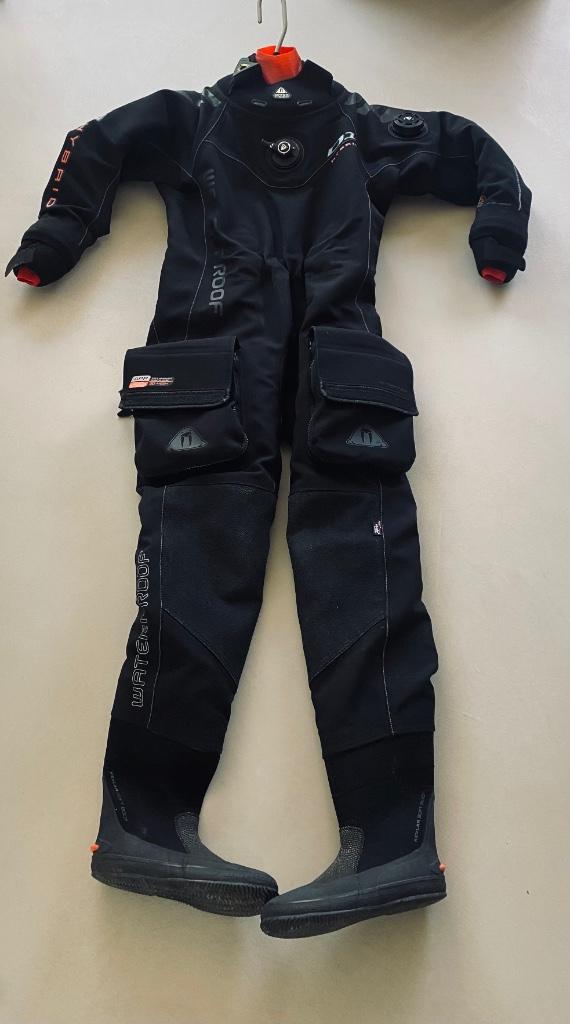 Droogpak “Waterproof” D1 Hybrid (Medium), Watersport en Boten, Duiken, Zo goed als nieuw, Duikpak, Ophalen of Verzenden