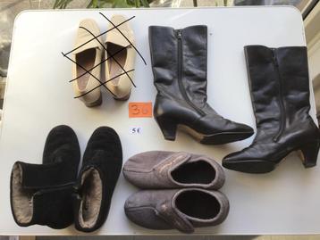 3 paires de chaussures pour femmes taille 36 à 5 euros la pa