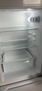 Réfrigérateur - congélateur HIGH ONE, Comme neuf