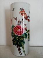 Vase Chinois porcelaine "Qiang jiang cai" Minguo période, Enlèvement ou Envoi