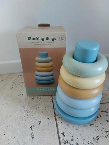 Little dutch stapelringen beschikbaar voor biedingen