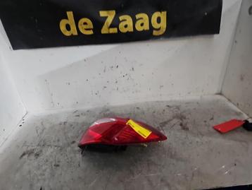 Achterlicht rechts van een Ford Ecosport beschikbaar voor biedingen