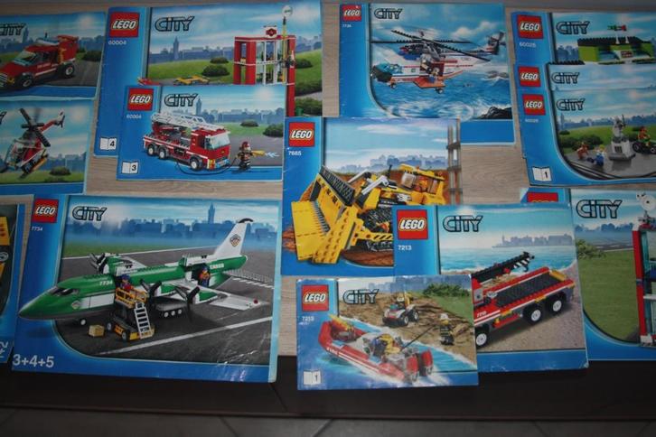 bouwboeken Lego City , per stuk te koop (deel 1), Enfants & Bébés, Jouets | Duplo & Lego, Lego, Enlèvement ou Envoi