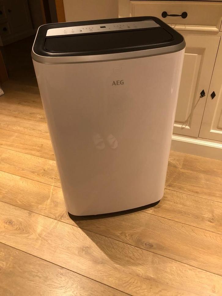 AEG mobiele Airco (Type AXP26U338CW), Elektronische apparatuur, Airco's, Zo goed als nieuw, Mobiele airco, 3 snelheden of meer