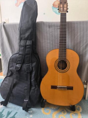 Guitare d'étude Alhambra, Cuenca, Almansa  beschikbaar voor biedingen